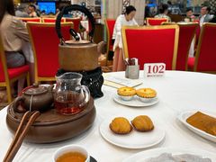 -凤凰楼酒家·粤宴点心(华强北店)