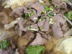 -冯烫烫跷脚牛肉·川菜小馆(武胜西街店)