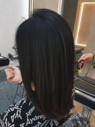 -苏豪美发S A L O N烫发染发