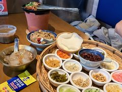 -包整·丝娃娃(一览甲秀楼风景店)