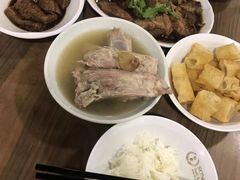 -松發肉骨茶(牛车水店)
