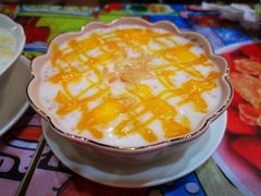 杨枝甘露配雪糕-甜心妈妈·榴莲星级糖水(北京路总店)