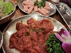 -明洞阿姨·韩式酱蟹烤肉·创意料理(三元桥店)