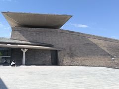 -敦煌石窟文物保护研究陈列中心