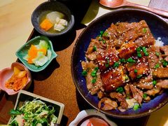 -本格丼·炭火烤肉饭(大悦路成都大悦城店)