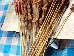 -老街烧烤大排档·地道湖北菜·龙虾馆(汉口火车站店)