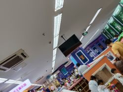 -孩子王童乐园(马群店)