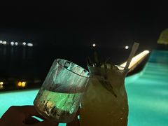 -瑰丽酒店·海吧·天际下午茶·现场DJ·天台酒吧