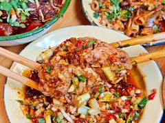 -拈签一笑黄牛肉辣卤串串