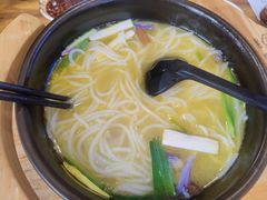 -桥香园过桥米线(国贸店)