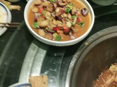 -挂旗柴锅鸡(蚌山区嘉年华店)