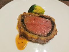 -大中华希尔顿酒店-念自助餐·嗨啤·小龙虾