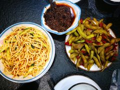-三妹小龙虾·黄油蟹(华侨城总店)