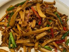 XO酱小炒鲜菌-鹿港小镇(金虹桥国际中心店)