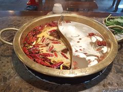 -欧阳小姐在成都(爱琴海店)