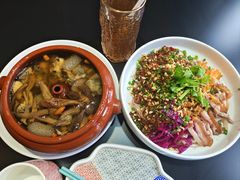 -桥边小楼·手工云南菜·古城观景小楼
