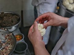 -俞记安顺特色破酥包(民生路店)