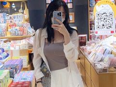-九木杂物社(东方宝泰店)