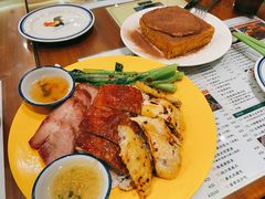 三宝饭-小龍鳳餐室(番禺路店)