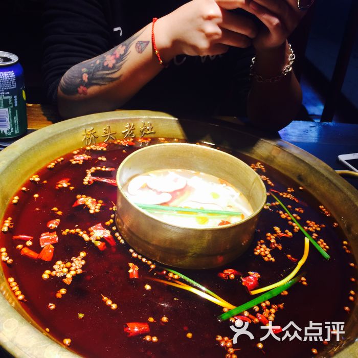 桥头老灶九宫格特色火锅(佛山街店)图片 - 第1张