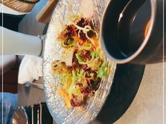 -铭牛烧肉·和牛海鲜自助(高新月牙湖店)