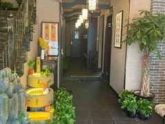 -升艾堂·经络·艾灸·气血(成山路店)