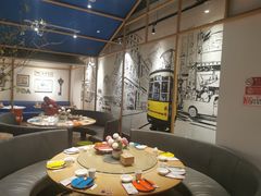 -渝信川菜 · 川味家常菜(财富购物中心店)