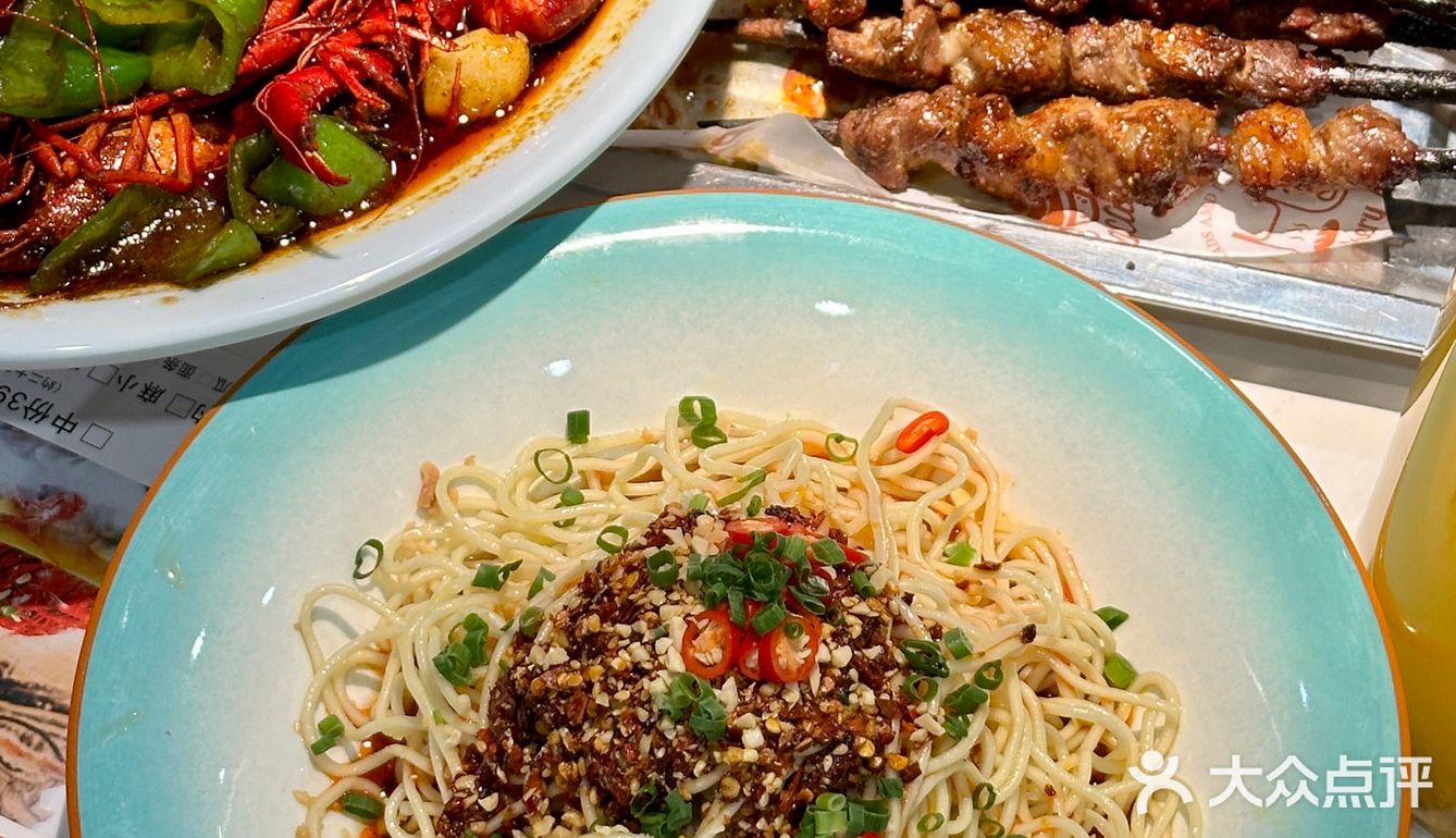 夏夜风味狂欢，解锁小龙虾新口味！