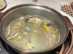 -喃喃椰·糟粕醋·椰子鸡火锅(七堡花园店)
