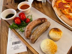 -城市大道红炉披萨烘焙坊