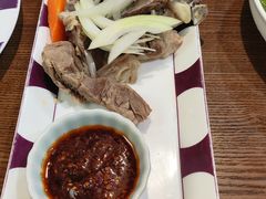 -盾亚新疆餐厅(松江万达广场店)