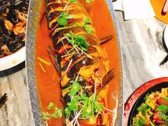 -大胡同天津菜·海肠捞饭·津门皮皮虾锅贴一绝(西姜井店)