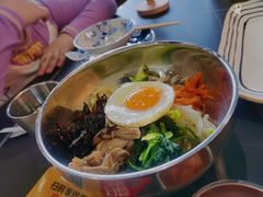 -许哥东北烧烤·铁丳烤串·宫后夹肉(繁花中心店)