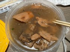 -燕子煨汤(山海关路店)