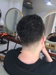 -小桑树染烫改变专门店