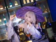 -米游妙妙屋cosplay换装自拍摄影体验馆