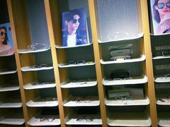 -无界眼镜MaxLess(五角场万达店)