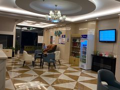 -汀洲酒店(苏州奥体中心地铁站店)