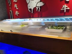 -运气牛自助酱大骨火锅(南京东路店)