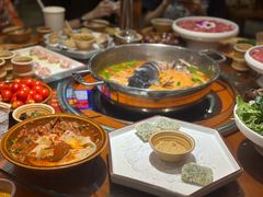 -快活林酸汤鱼鲜品火锅店(甲秀楼店)