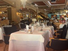 -火车头法国西餐厅