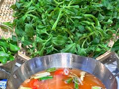 -王奋斗贵州酸汤牛肉火锅