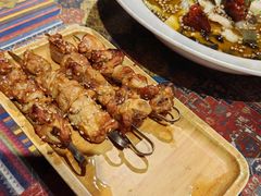 -乡村馕坑肉·烧烤·新疆菜·本地人更爱吃(阿勒泰首店)