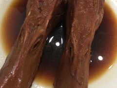 顶赞鸭头-经堂北路牛肉干面·溪口蒋永峰牛肉馆(宁波店)