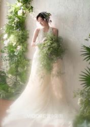 -雪中彩影婚纱摄影·微光艺术中心