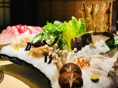 -余欢领鲜火锅(新街口店)