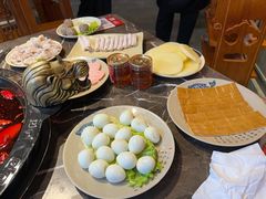 -渝大狮毛肚老火锅(遂宁万达店)
