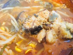 -弘烨 贵州酸汤 鱼火锅(东财店)