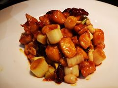 宫爆菌香鸡丁-荣公子创意菜