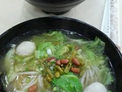 -龙记桂林米粉(财满街店)